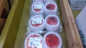 久々野の飛騨桃　入荷しました